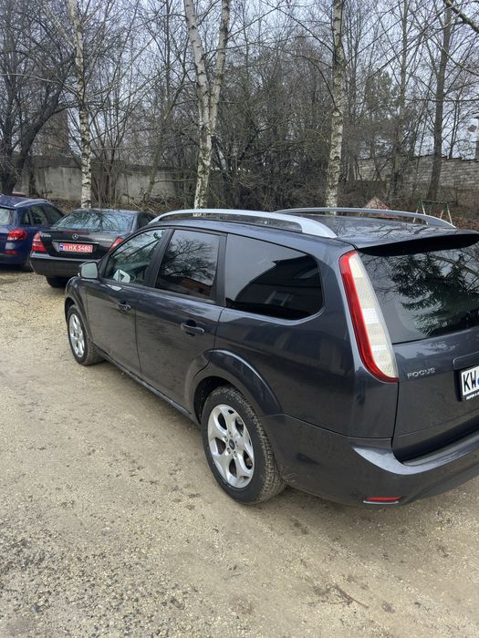 Свіжопригнаний фокус 2010 1.6 mpi