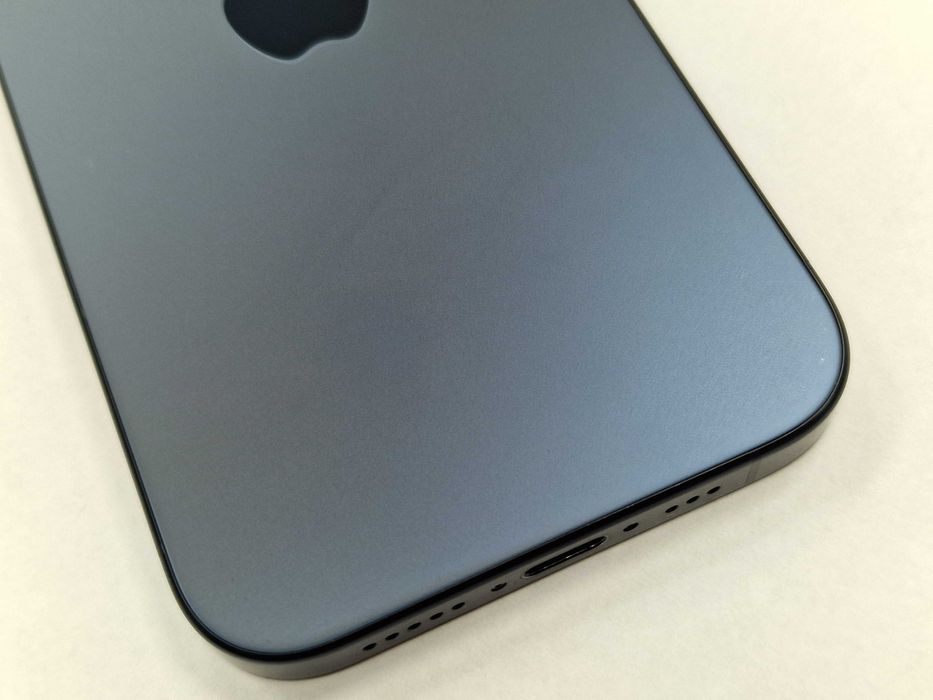 Iphone 15 PRO 256GB/ Blue Titanium/ 86%/ Grade A/ + ładowarka