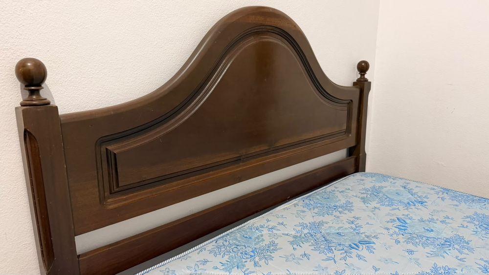 Cama de casal com colchão
