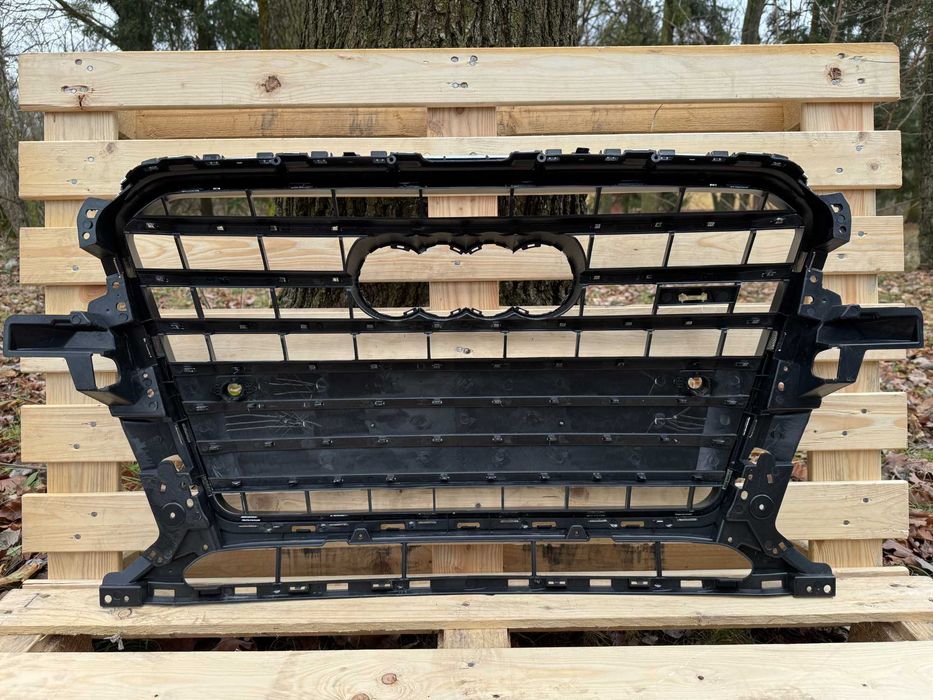 Grill Atrapa Audi Q5 8R 12-16 Po-lift styl SQ5 CHROME GREY