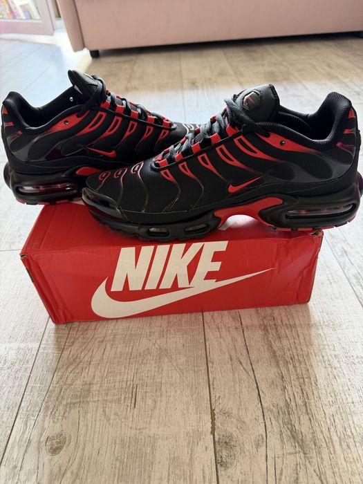 Nike Air Max plus.