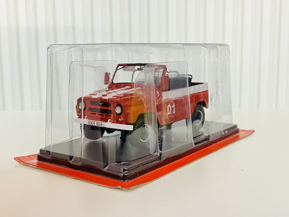 UAZ 469B FIRE Hachette 1/24 edycja zagraniczna