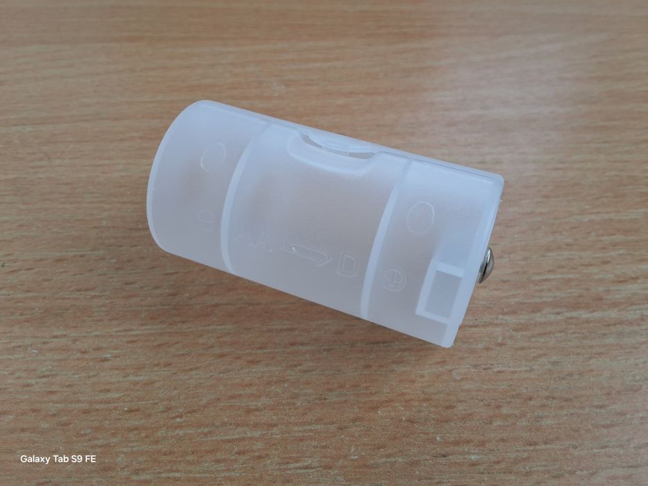 Переходник-адаптер от Soshine для аккумуляторов и батареек с АА на D