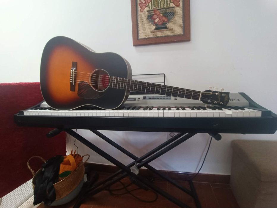 Gibson J45 ( cópia)
