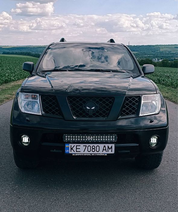 Ніссан  Пайфендер D40 R51 Nissan
