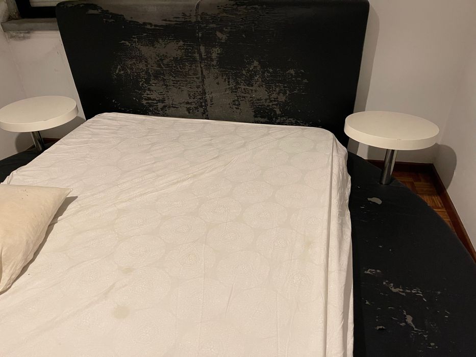 Cama de casal redonda64585099070081122