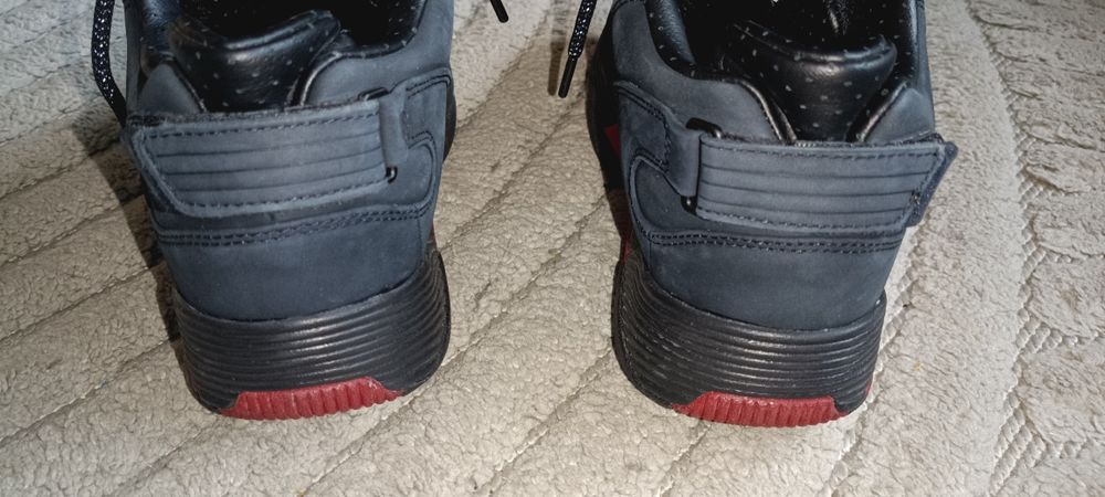 Reebok Classic Iverson Answer V 42