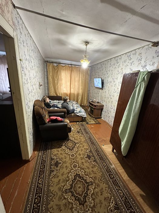 Продам квартиру 6 комнат