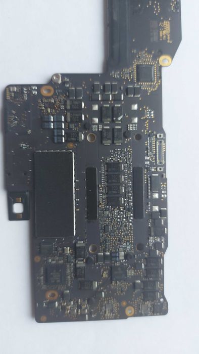 Материнська плата для MacBook Pro A1708 i5 2.3GHz 8GB на запчастини.