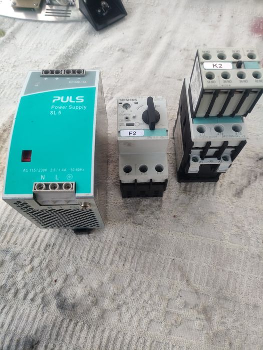 Промисловий блок живлення PULS SilverLine SL5.100.