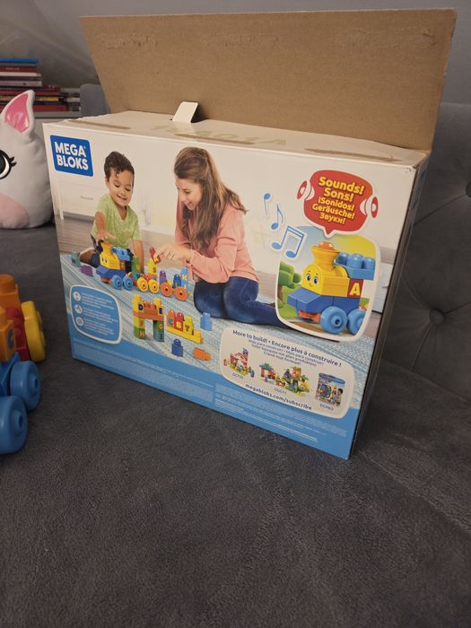 Pociąg z dźwiękiem Mega Bloks pudełko