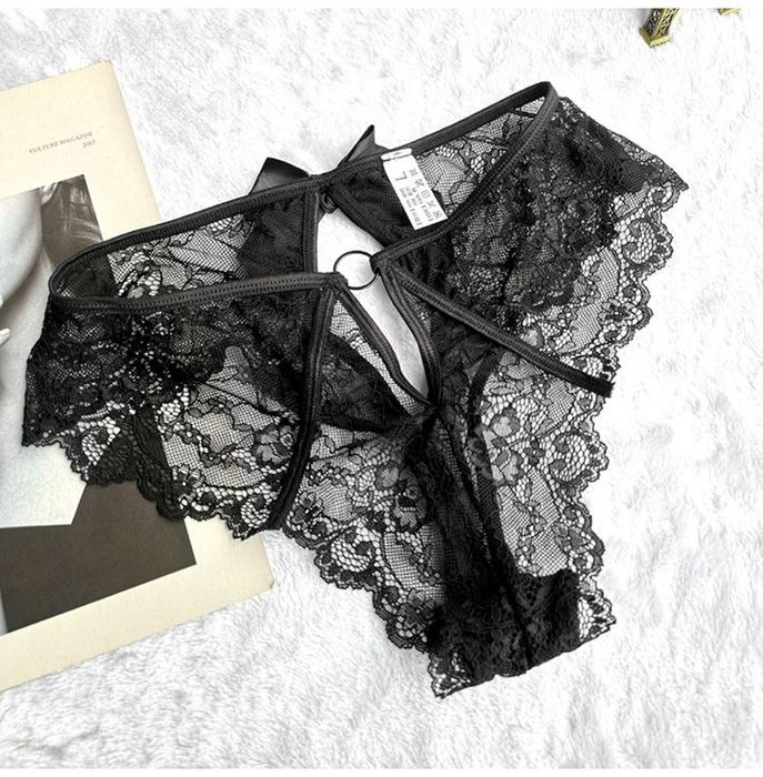 Трусики кружевные для невесты белые чёрные с бантиком
