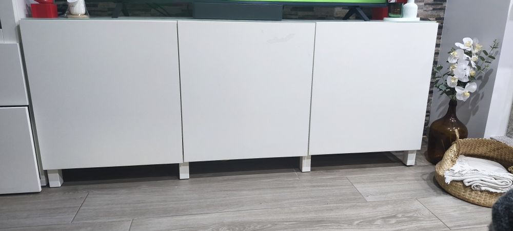 Móvel aparador ikea