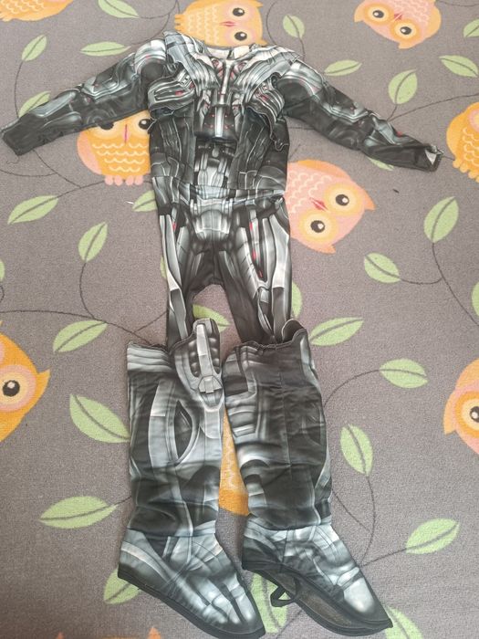 Strój robota Marvel Avengers rozmiar 110/116
