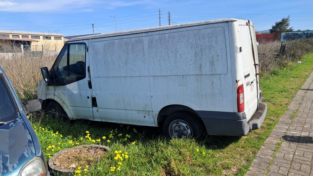 FORD Transit Mk6 Van 2.2 -  Venda de Peças + Motor  Disponível