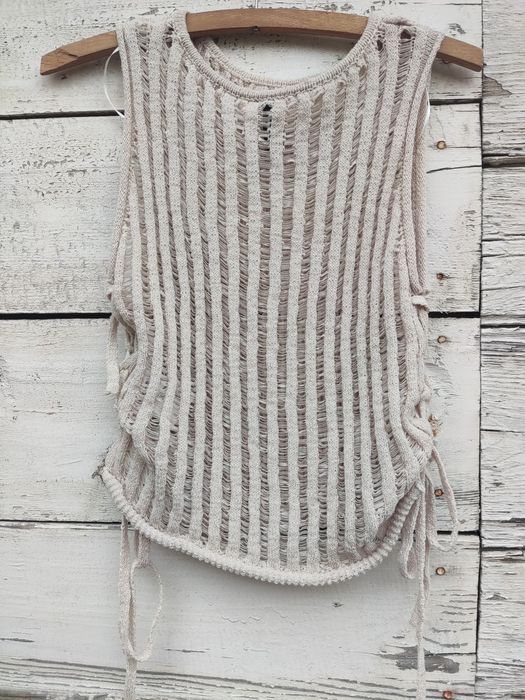 Żakardowa bluzka kamizelka plecionka