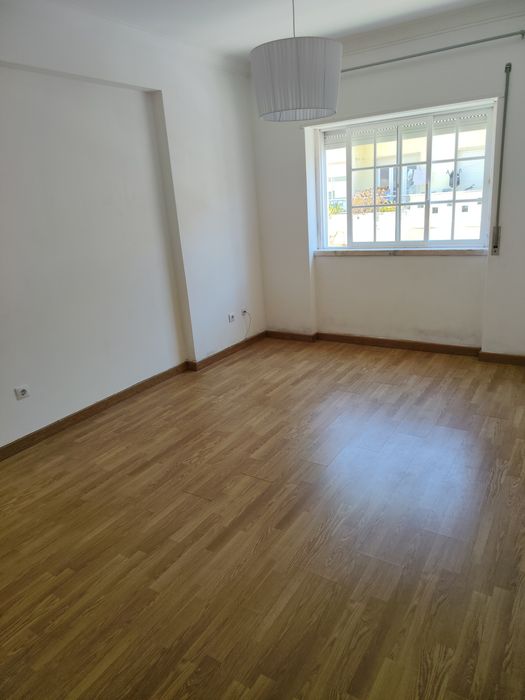 Apartamento T2 centro de Mafra