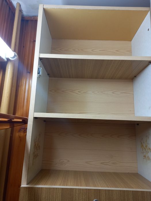 Szafka łazienkowa z PRL