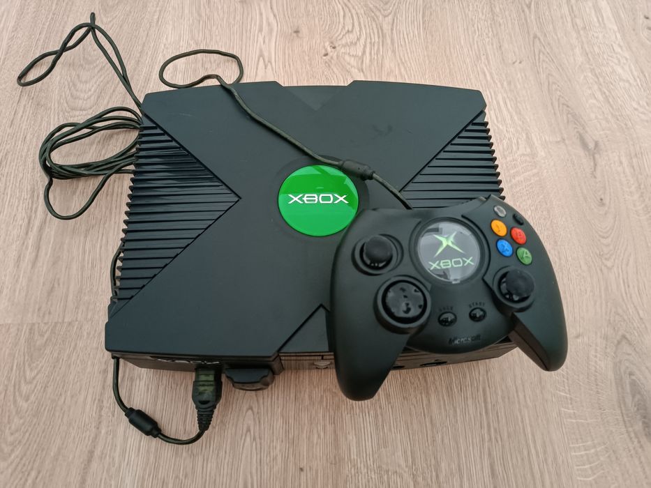 X-Box original c/ cabos e comando