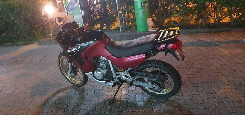 Vende-se Honda Transalp