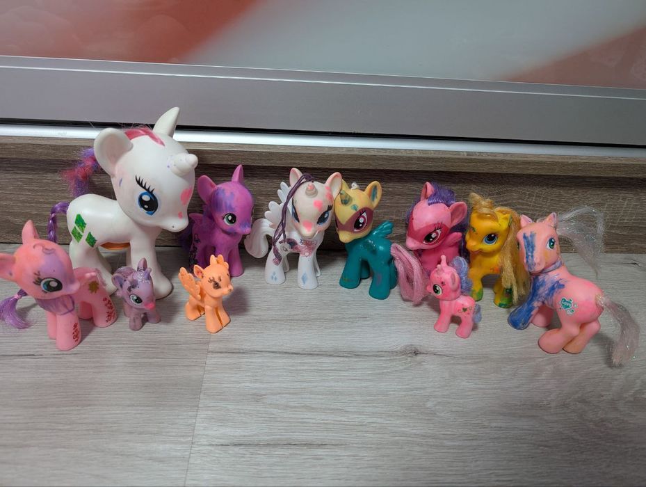 Єдиноріжки,набір різні