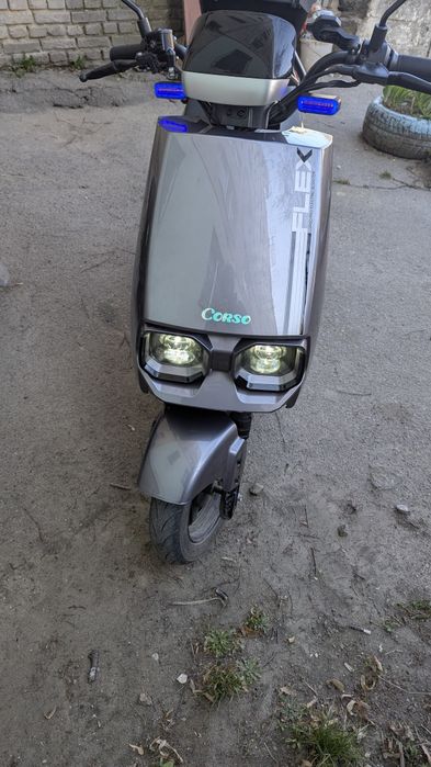 Електроскутер Corso Flex 1500W | Посилені АКБ 35Ah (Графен) | 72V