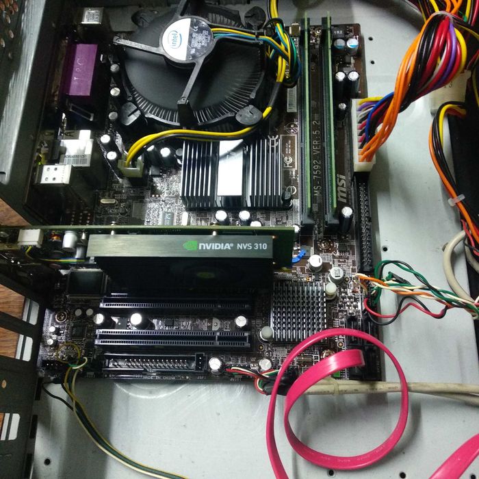 Недорогой комп для простых игр 4ядра 4 гб ddr 3  видеокарта 1гб