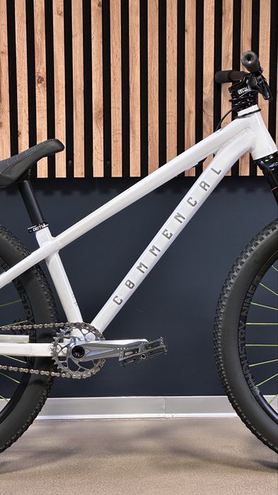Rower MTB Dirt Commencal M Absolut 2025 Industry Nine