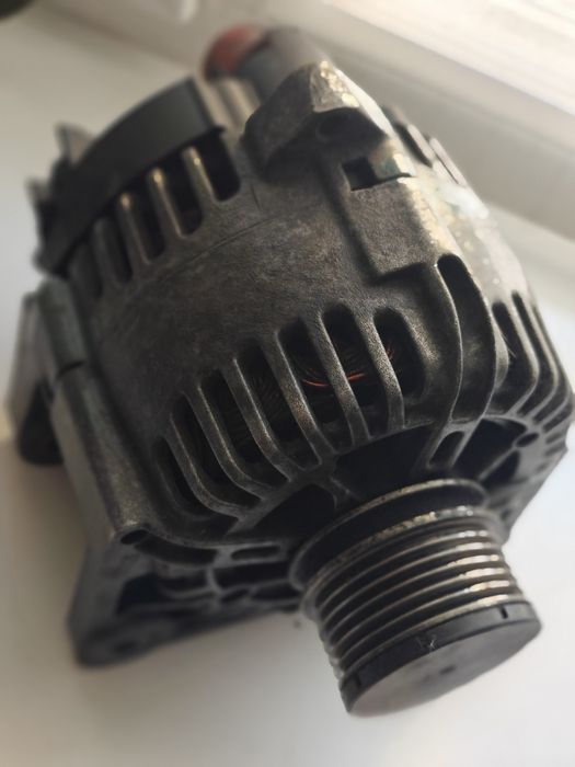 Генератор Рено трафік опель віваро