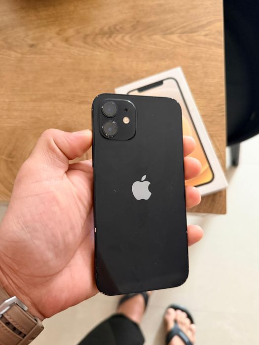 iPhone 12 64GB com Caixa