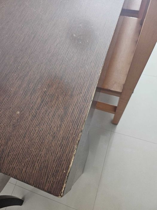 Mesa de Jantar 2,10m x 1,10m – Area – 8/10 Lugares