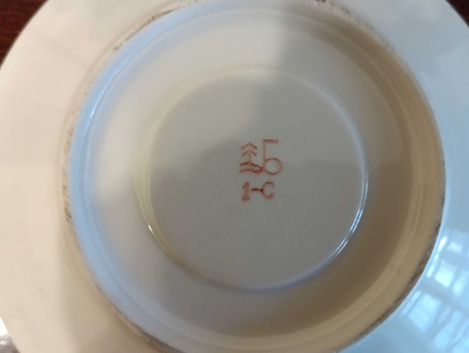 Красивый перламутровый сервиз в восточном стиле, 6 персон, 14 предмет