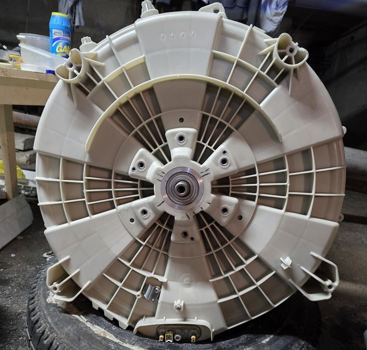 Бак в сборе для стиральной машинки LG
 LG F10B8NDW1