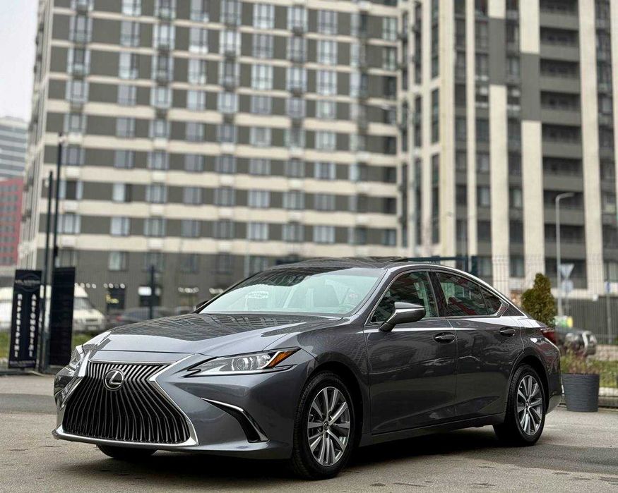Lexus ES 250 AWD