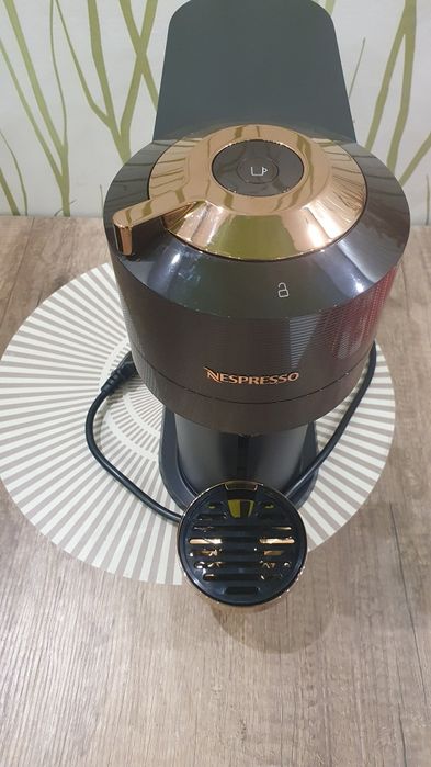 Кавомашина Nespresso Vertuo Next Premium Rich Brown