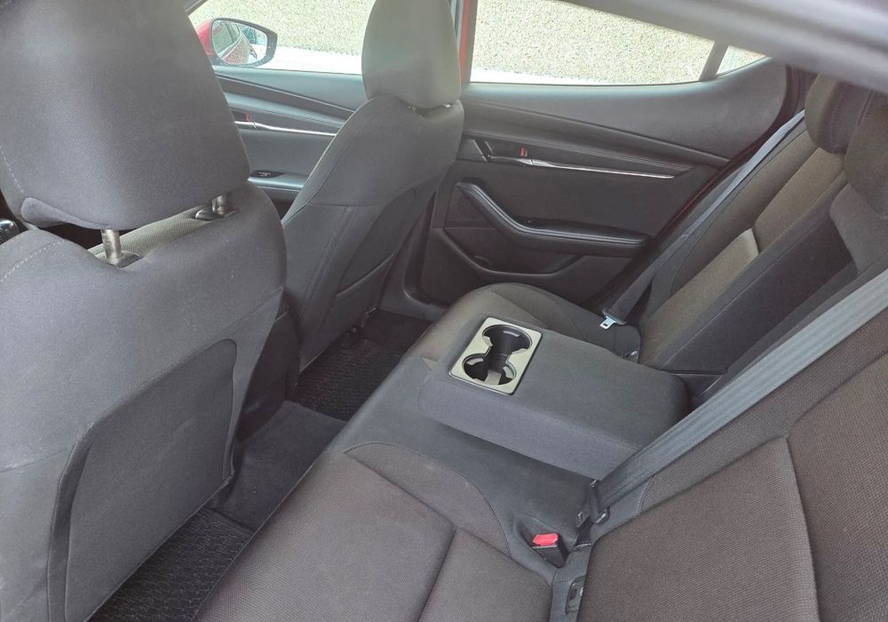 Mazda 3 2019 року