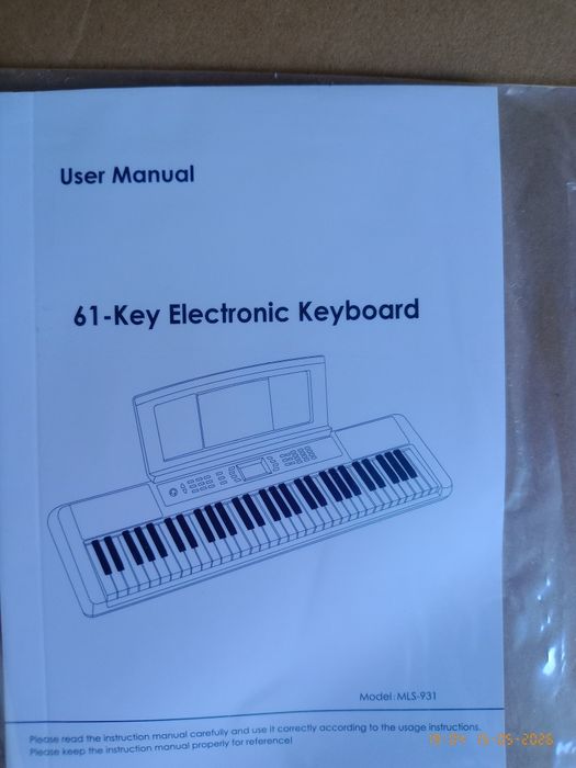 Nowy keyboard + statyw+ siedzonko