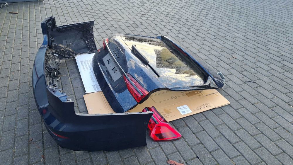 AUDI A6 C8 4K Кришка багажника седан універсал