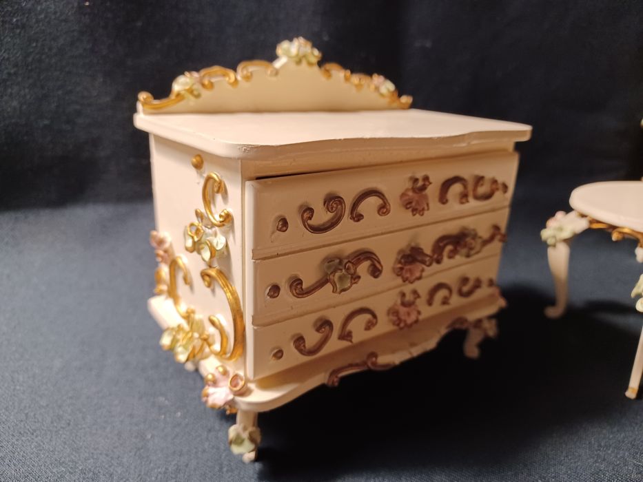 Komplet mebelków miniaturowych styl Barokowy lata 50te
