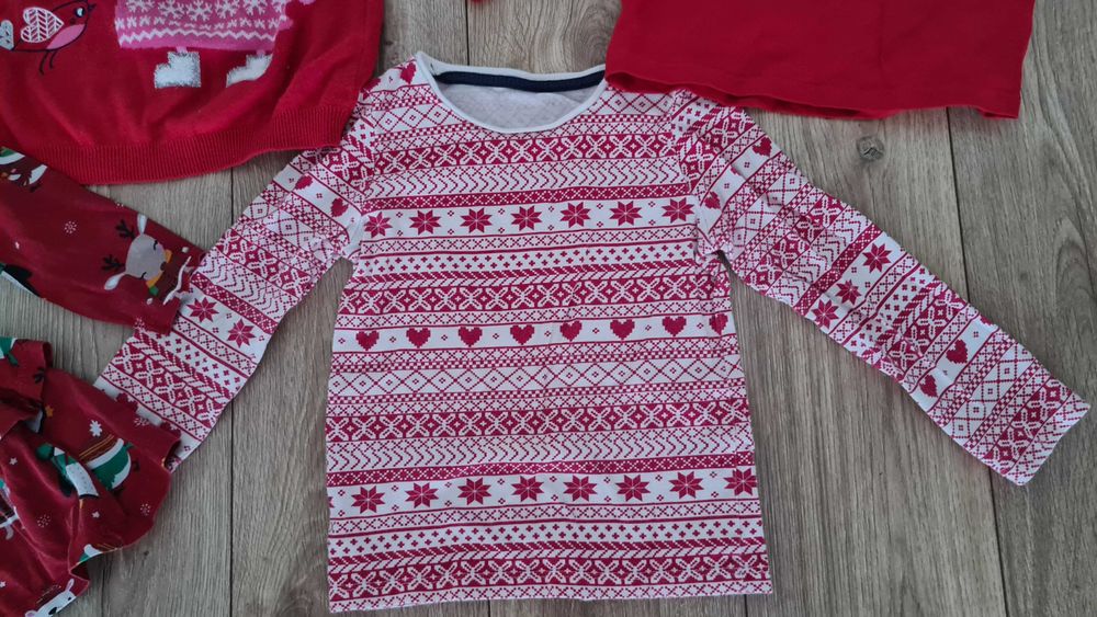 Zestaw ubranek świątecznych dla dziewczynki rozmiar 86/92 Wigilia