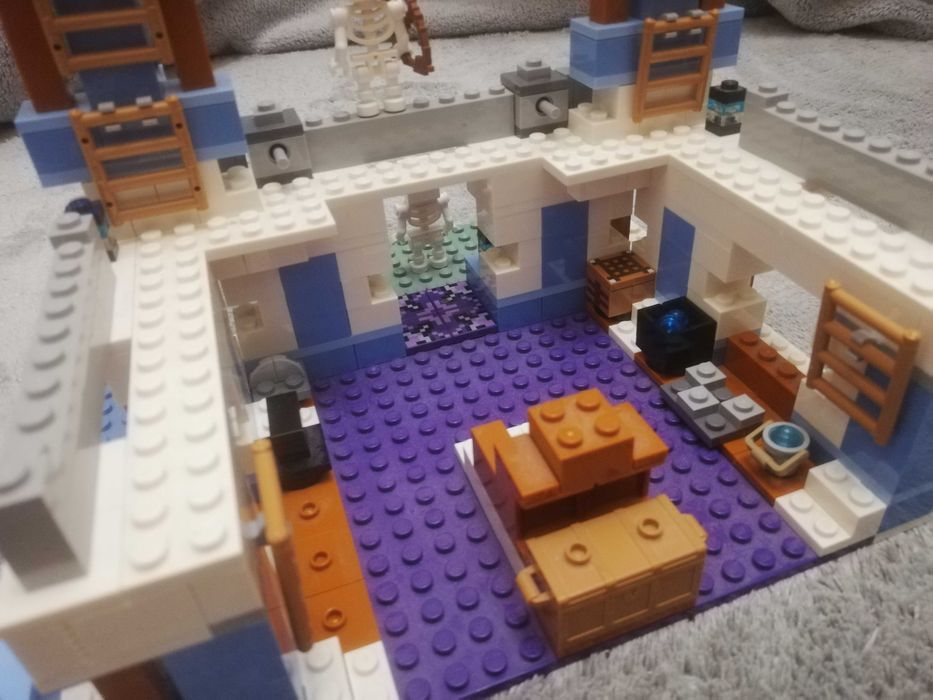LEGO 21186 Minecraft - Lodowy zamek