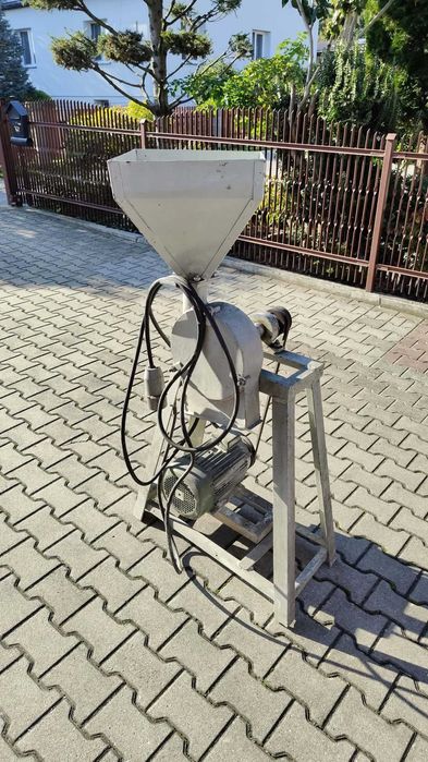 Śrutownik do zboża, dwa sita, silnik 4kW
