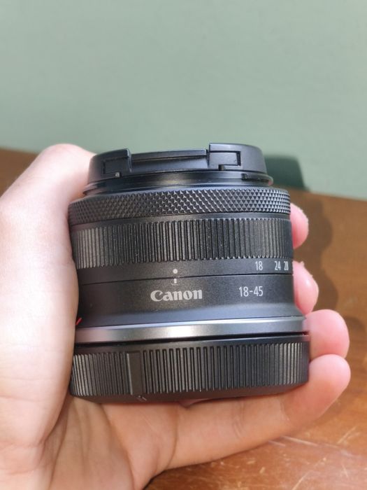 CANON RF-S 18-45mm F4.5-6.3 IS STM