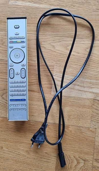 TV Philips 32" + dekoder DVB-T2/HEVC Zestaw