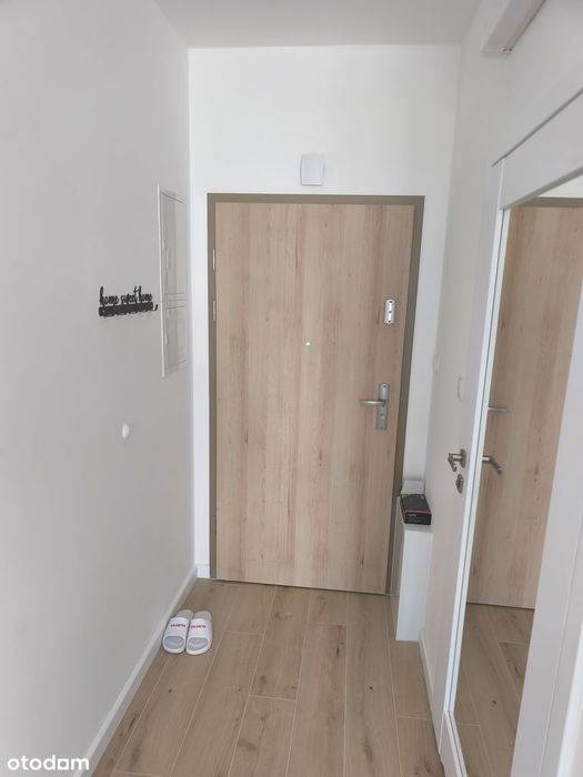 Lokal uzytkowy z tarasem i miejscem parkingowym Sunset Resort.