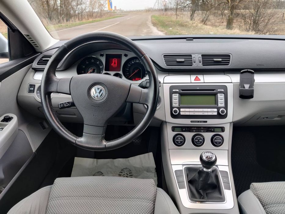 Wolkswagen Passat B6, 1.6 MPI