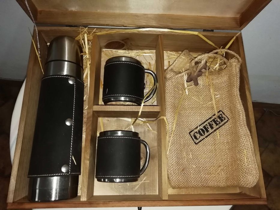 Vendo conjunto, termo + 2 copos429812045830563841
