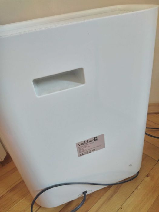 Oczyszczacz powietrza WEBBER AP8400