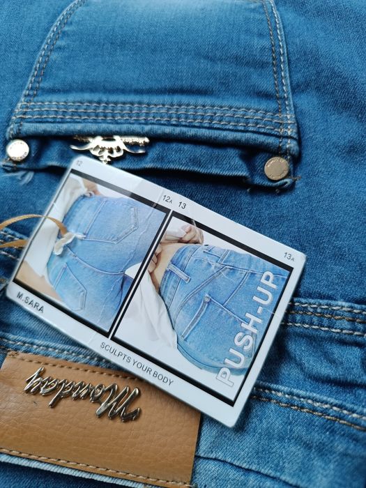 Spodnie jeans damskie