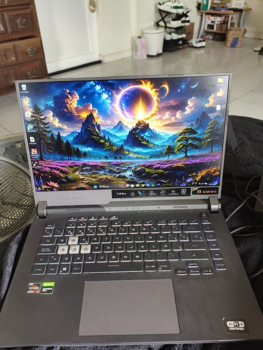 Asus ROG G513IH-HN008